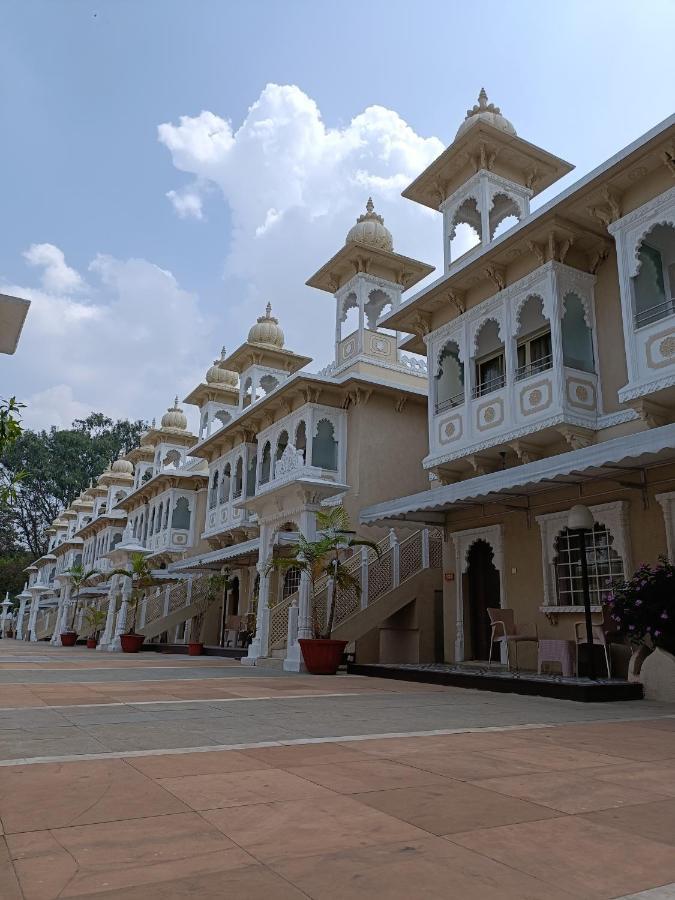 Hotel Gautam لونافالا المظهر الخارجي الصورة
