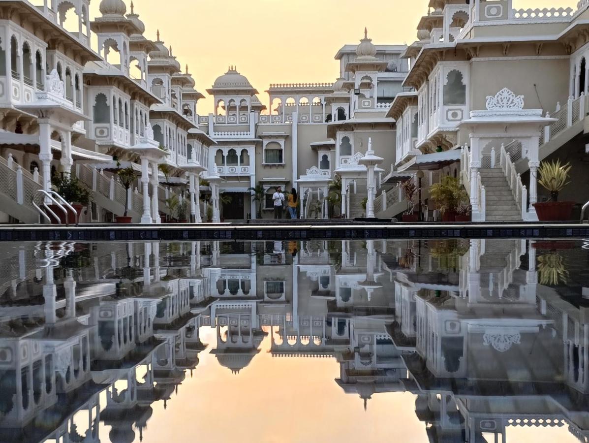 Hotel Gautam لونافالا المظهر الخارجي الصورة