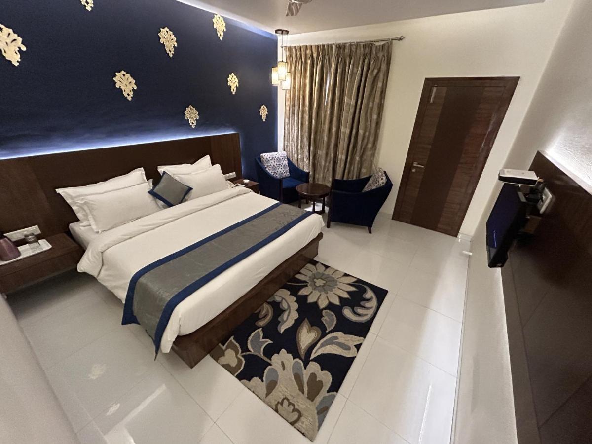Hotel Gautam لونافالا المظهر الخارجي الصورة